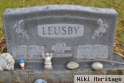 Leonard G Leusby