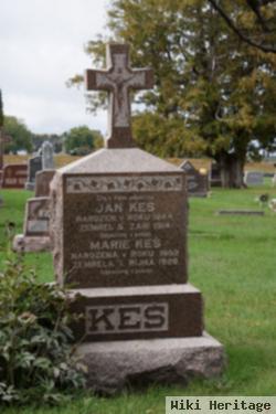 Marie "mary" Pavek Kes