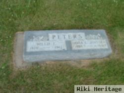 Werdt E "willie" Peters