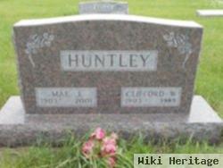 Mae Jeanette Wold Huntley