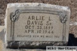 Arlie Lee Davis, Sr