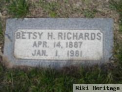 Betsy Hollings Richards