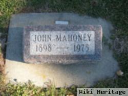 John Mahoney