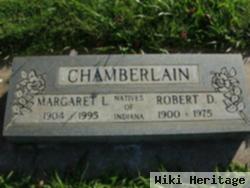 Robert D Chamberlain