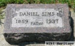 Daniel Sims