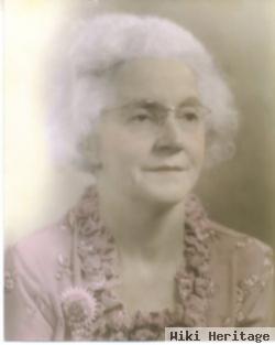 Essie Mccarter Pfundstein