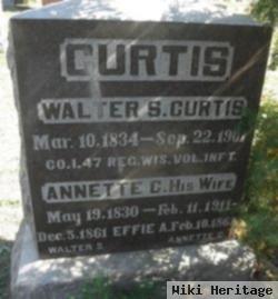 Walter S Curtis