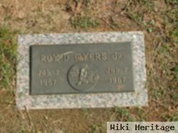 Roy D Myers, Jr