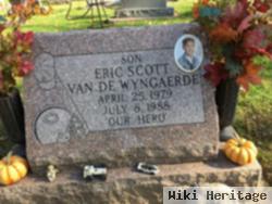 Eric Scott Van De Wyngaerde