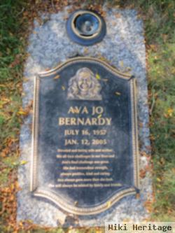Ava Jo Bernardy