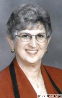 Janet R Garavalia Hintz