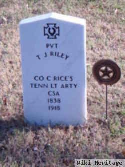 Pvt T J Riley