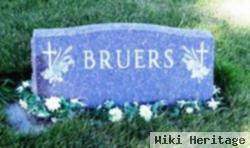 John R Bruers