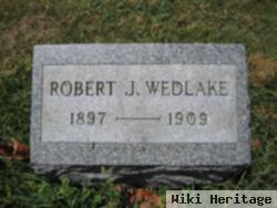 Robert J Wedlake