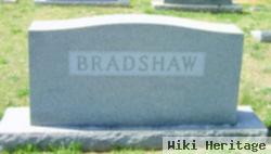 Willis F Bradshaw