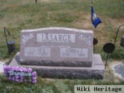 Duane R Lasarge