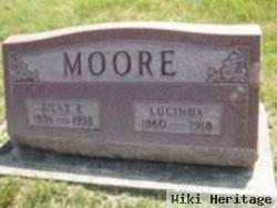 Silas E Moore