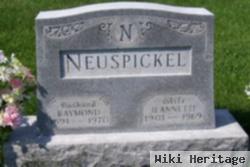 Jeannette Neuspickel