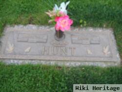 James "bill" Hunt