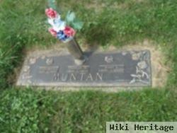 Mary K. Muntan