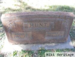 Anne E Hunt