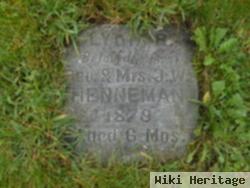 Lydia R. Hennemann