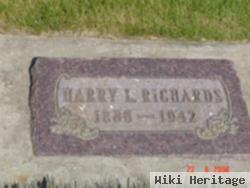 Harry L Richards