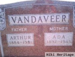 Arthur Vandaveer