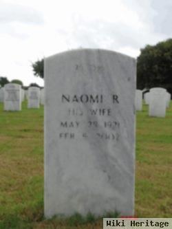 Naomi Rosa Wade