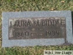 Laura M Biddle