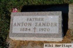 Anton Zander