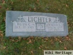 Ruth C Lichter