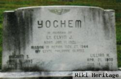 Elvin J Yochem