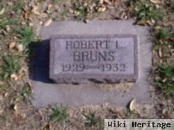 Robert L Bruns