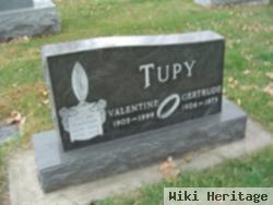 Valentine Tupy