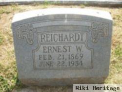 Ernest W Reichardt