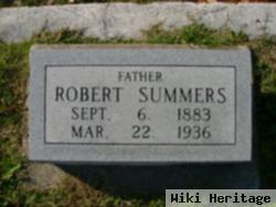 Robert Summers