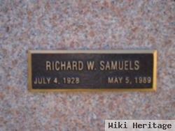 Richard W "wayne" Samuels