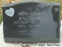 Richard L. Knutson