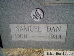 Samuel Dan Dock