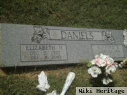 Elizabeth H Daniels