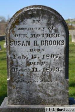 Susan Henderson Mccomb Brooks