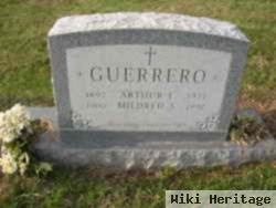 Arthur E Guerrero