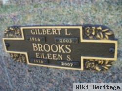 Gilbert L Brooks