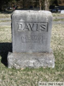 Edward Lyle Davis