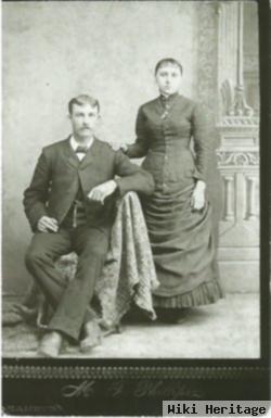 Barbara E Forney Greenwood