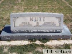 L. H. Nutt