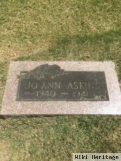 Joan Askins