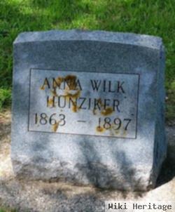 Anna Wilk Hunziker