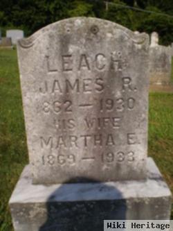 James R Leach